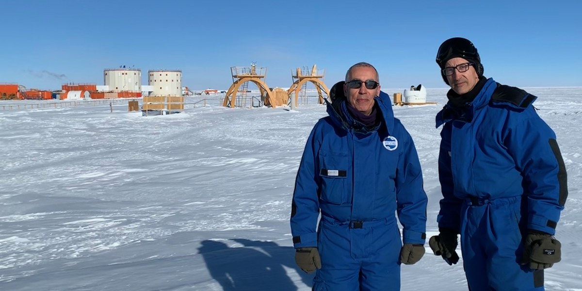 deux chercheurs en antartique