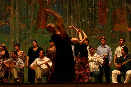 23 - Une danse Tadjike, festival du Shashmaqam, Dushanbe